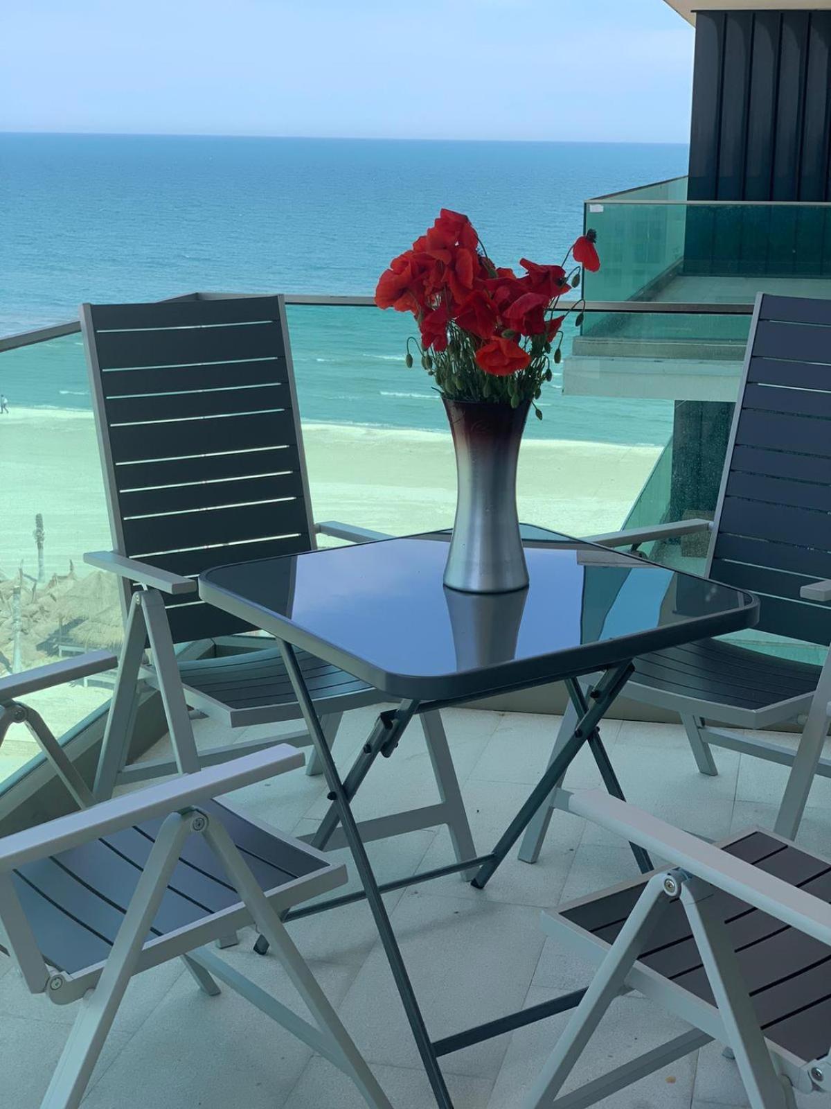 Sea View Luxury Apartament Năvodari Exteriör bild